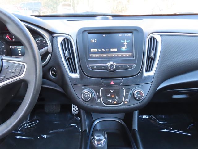 Used 2016 Chevrolet Malibu LT FWD image 19