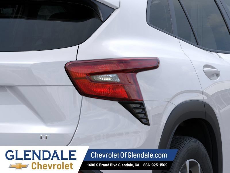 New 2026 Chevrolet Trax LT FWD image 11