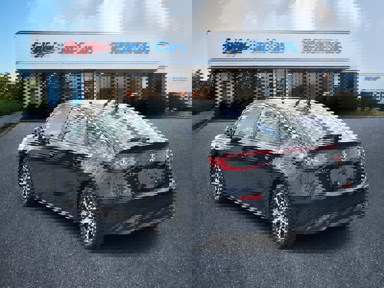 Used 2023 Honda Civic LX image 3