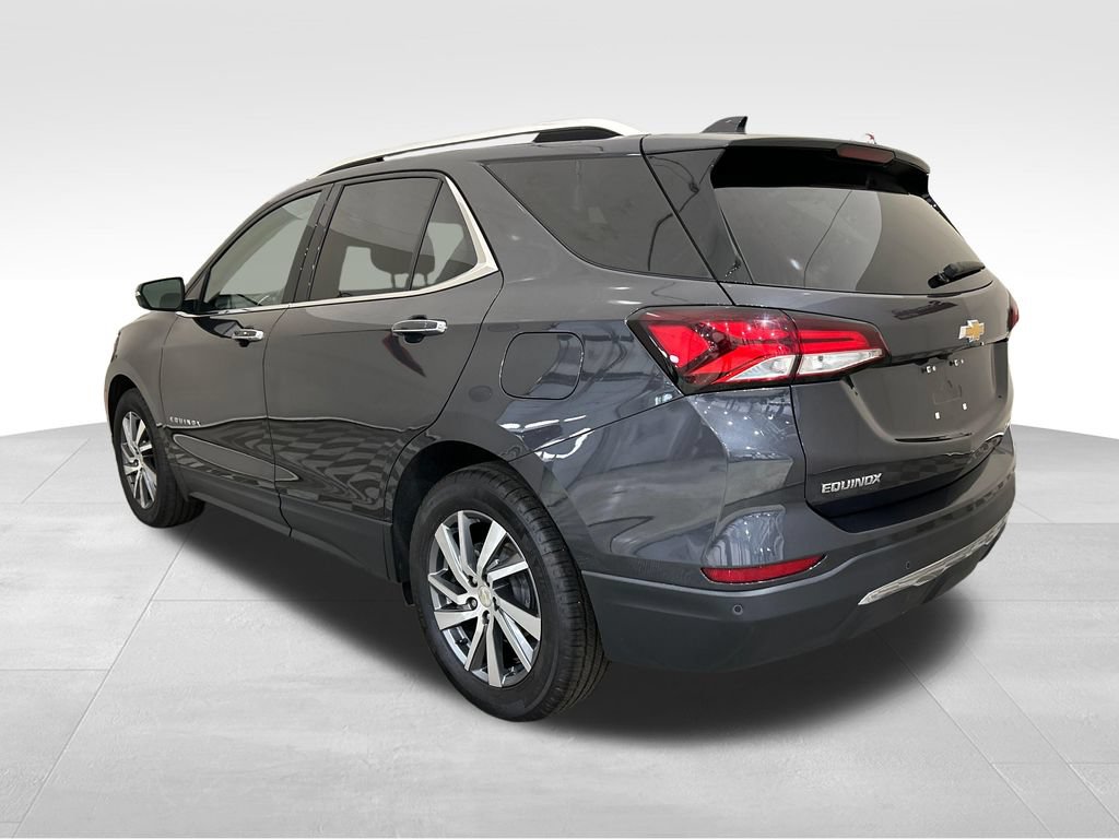 Used 2022 Chevrolet Equinox Premier FWD image 3