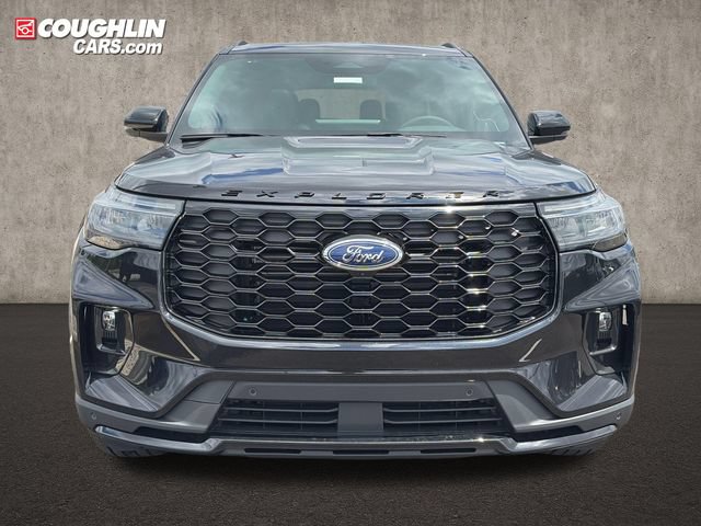 New 2026 Ford Explorer ST-Line w/ ST-Line Street Pack AWD/4WD image 2
