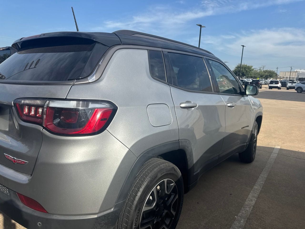 Used 2021 Jeep Compass Trailhawk AWD/4WD image 4