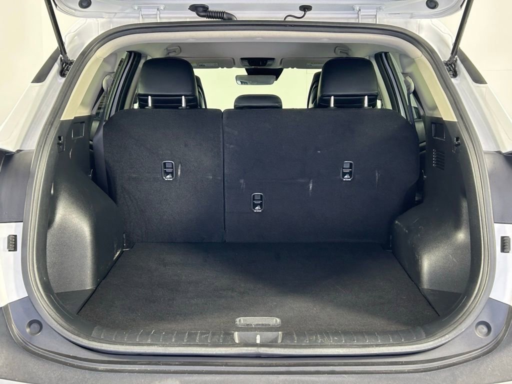 Used 2024 Kia Sportage EX image 13