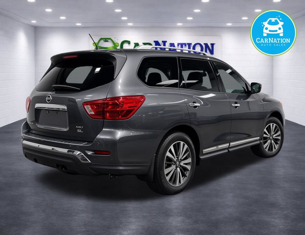 Used 2017 Nissan Pathfinder SL w/ SL Premium Package AWD/4WD image 5