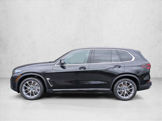 New 2026 BMW X5 xDrive50e w/ Premium Package image 9