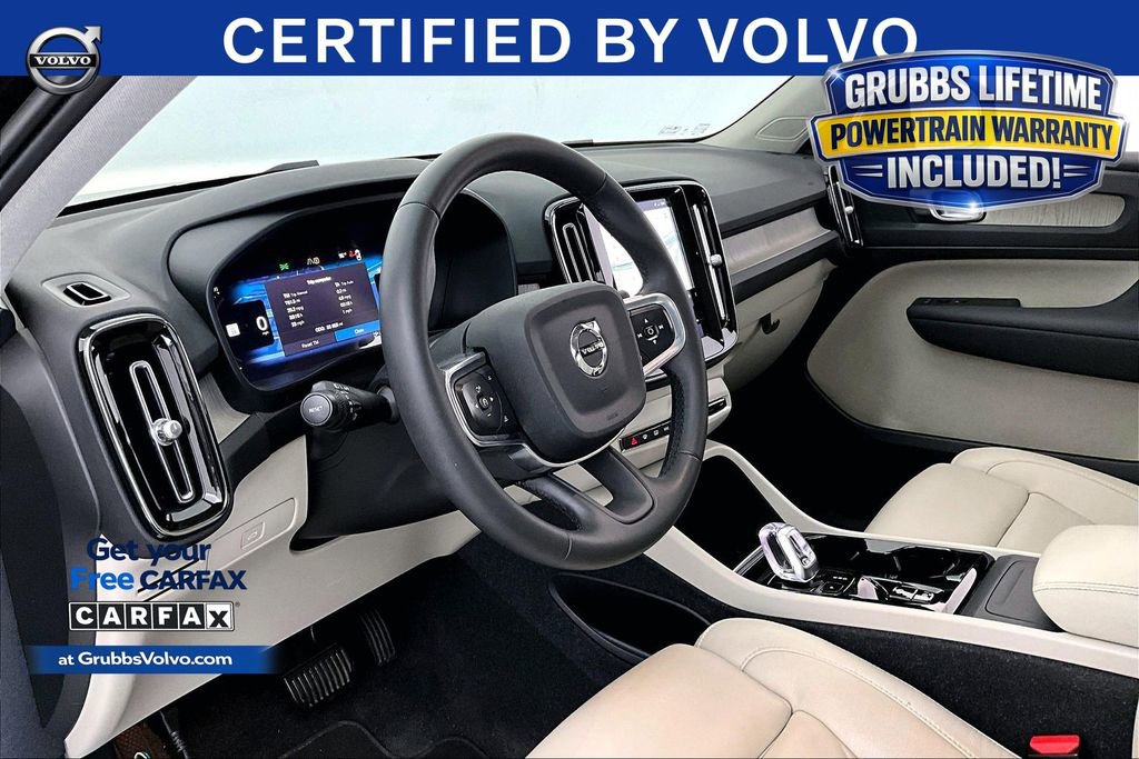Used 2023 Volvo XC40 B5 Plus w/ Protection Package Premier AWD/4WD image 15
