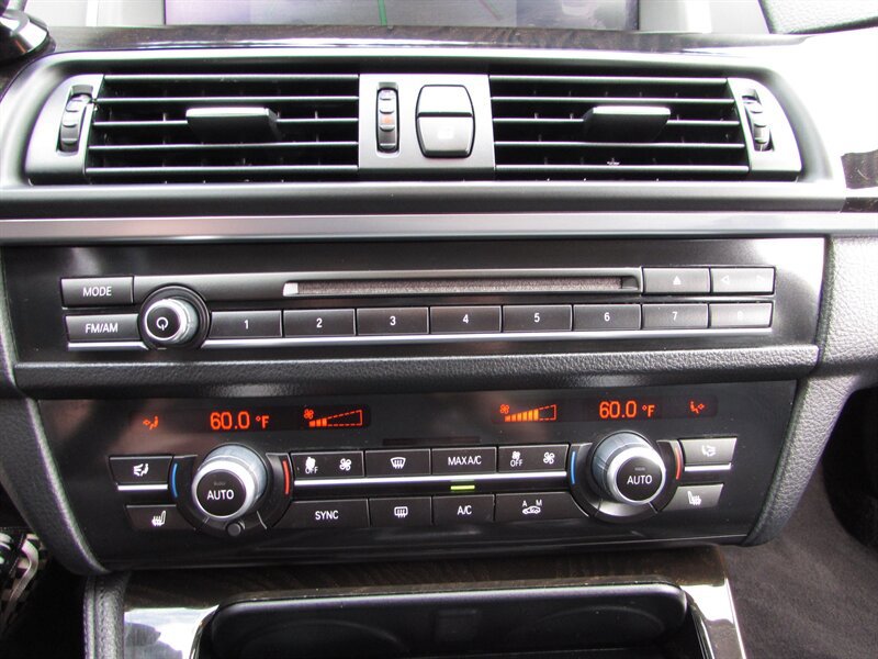 Used 2015 BMW 528i Sedan RWD image 19