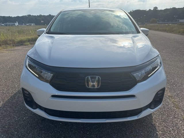 New 2026 Honda Odyssey Touring image 6