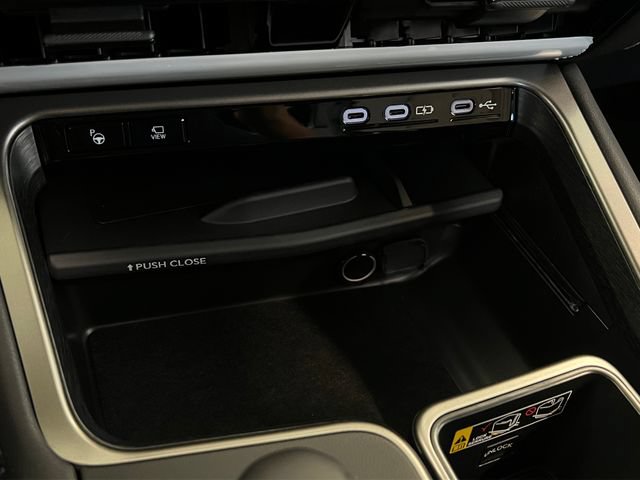 New 2026 Lexus TX 500h AWD image 31