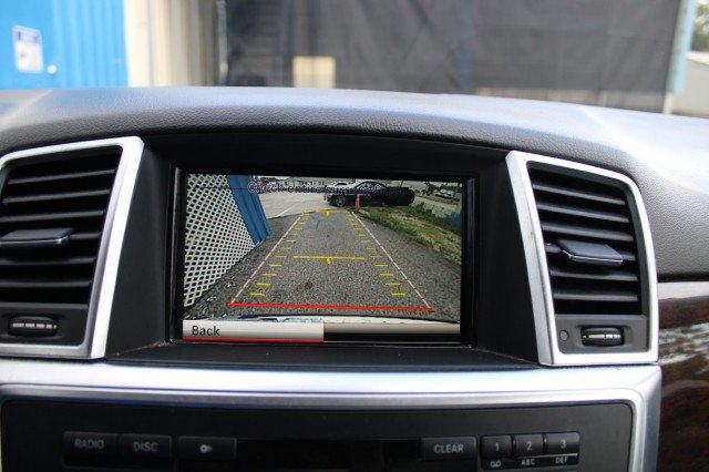 Used 2014 Mercedes-Benz ML 350 BlueTEC 4MATIC w/ Premium 1 Package image 26