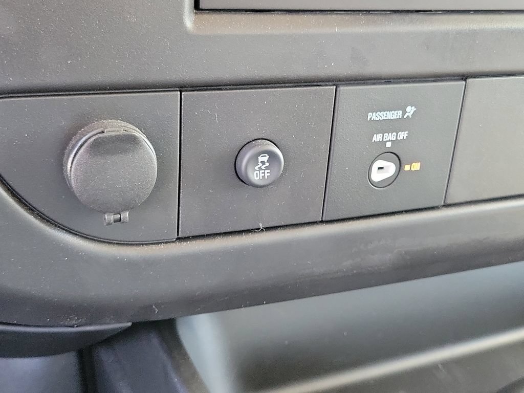 New 2026 Chevrolet Express 3500 w/ Power Convenience Package RWD image 9