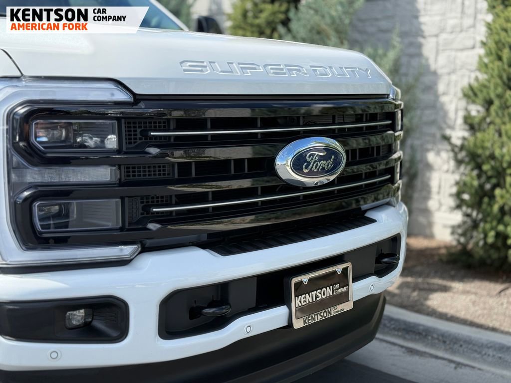 Used 2025 Ford F250 Platinum image 15