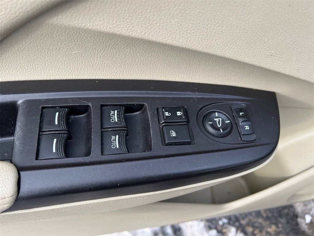 Used 2013 Acura RDX Base image 14