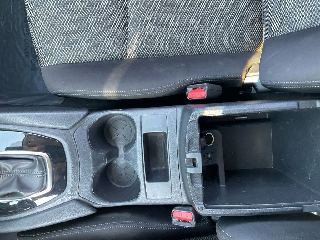 Used 2020 Nissan Rogue Sport SV image 24