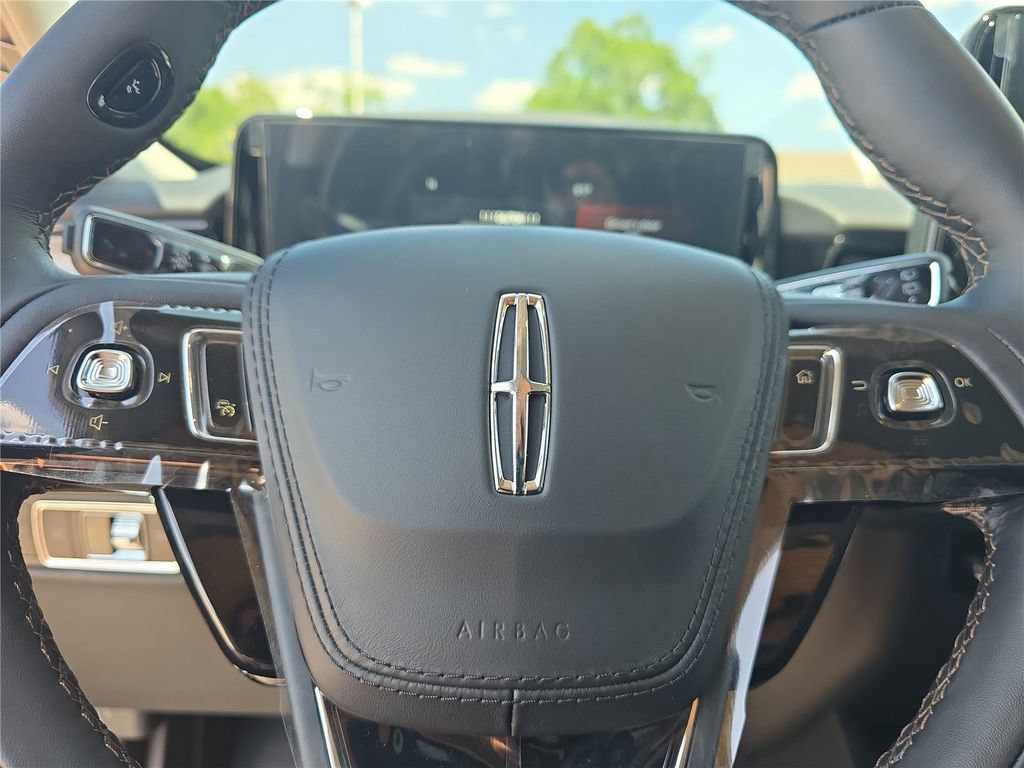 New 2026 Lincoln Aviator 2WD image 19