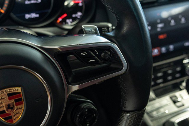 Used 2017 Porsche 911 Turbo S image 18