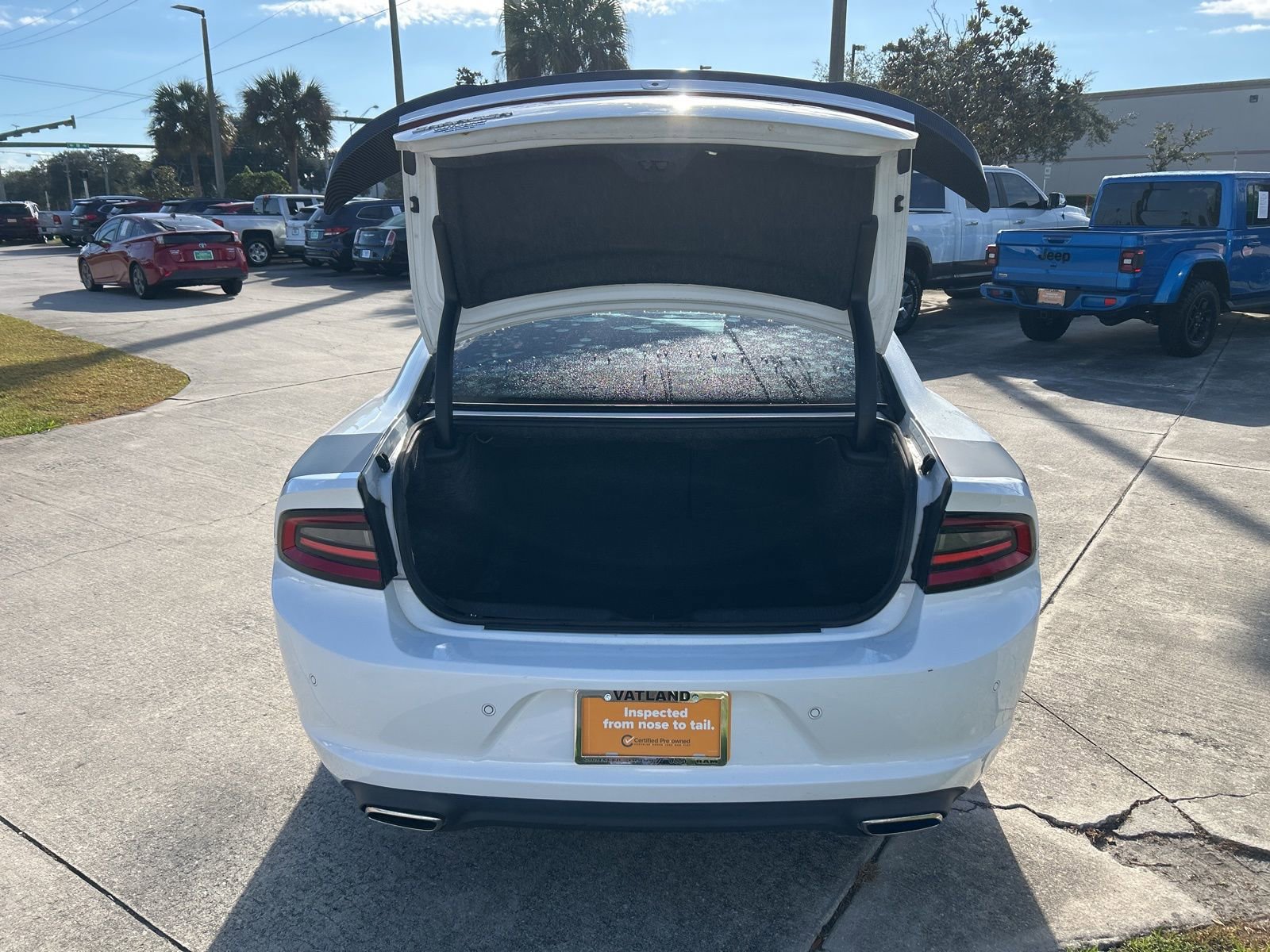 Certified 2020 Dodge Charger SXT image 33