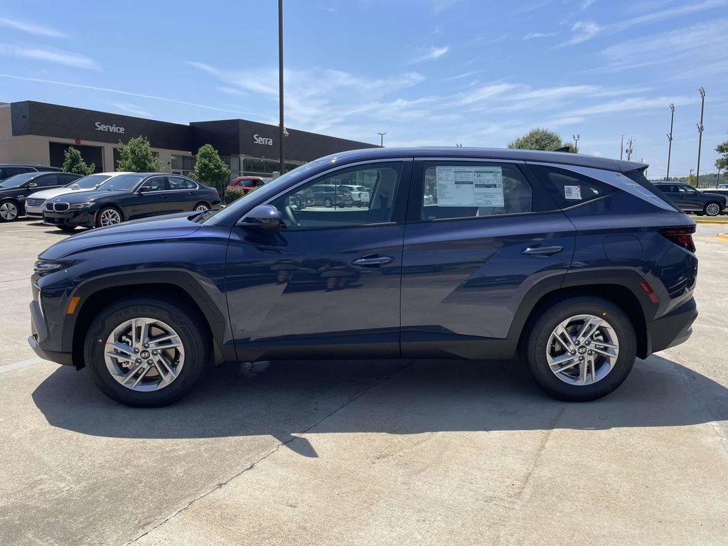 New 2026 Hyundai Tucson SE w/ Tow & Go Package FWD image 6
