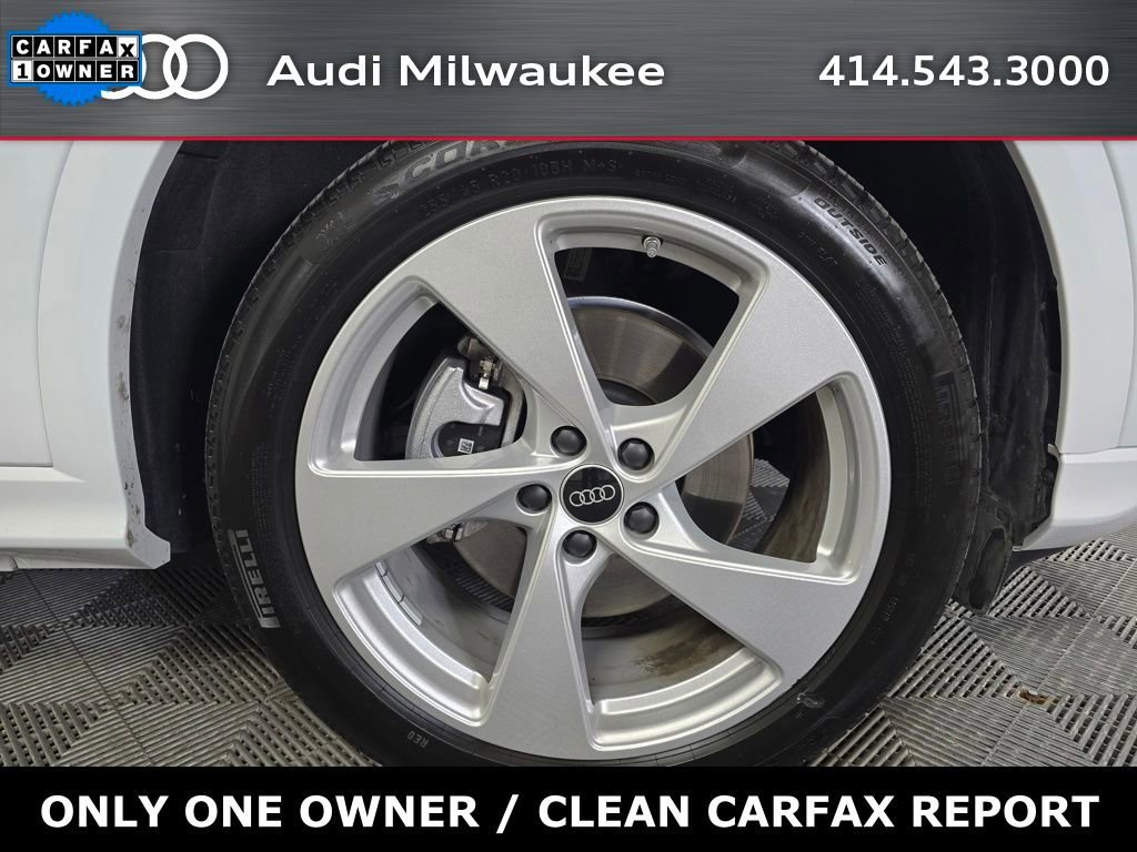 Certified 2025 Audi Q5 Premium Plus w/ Premium Plus image 2