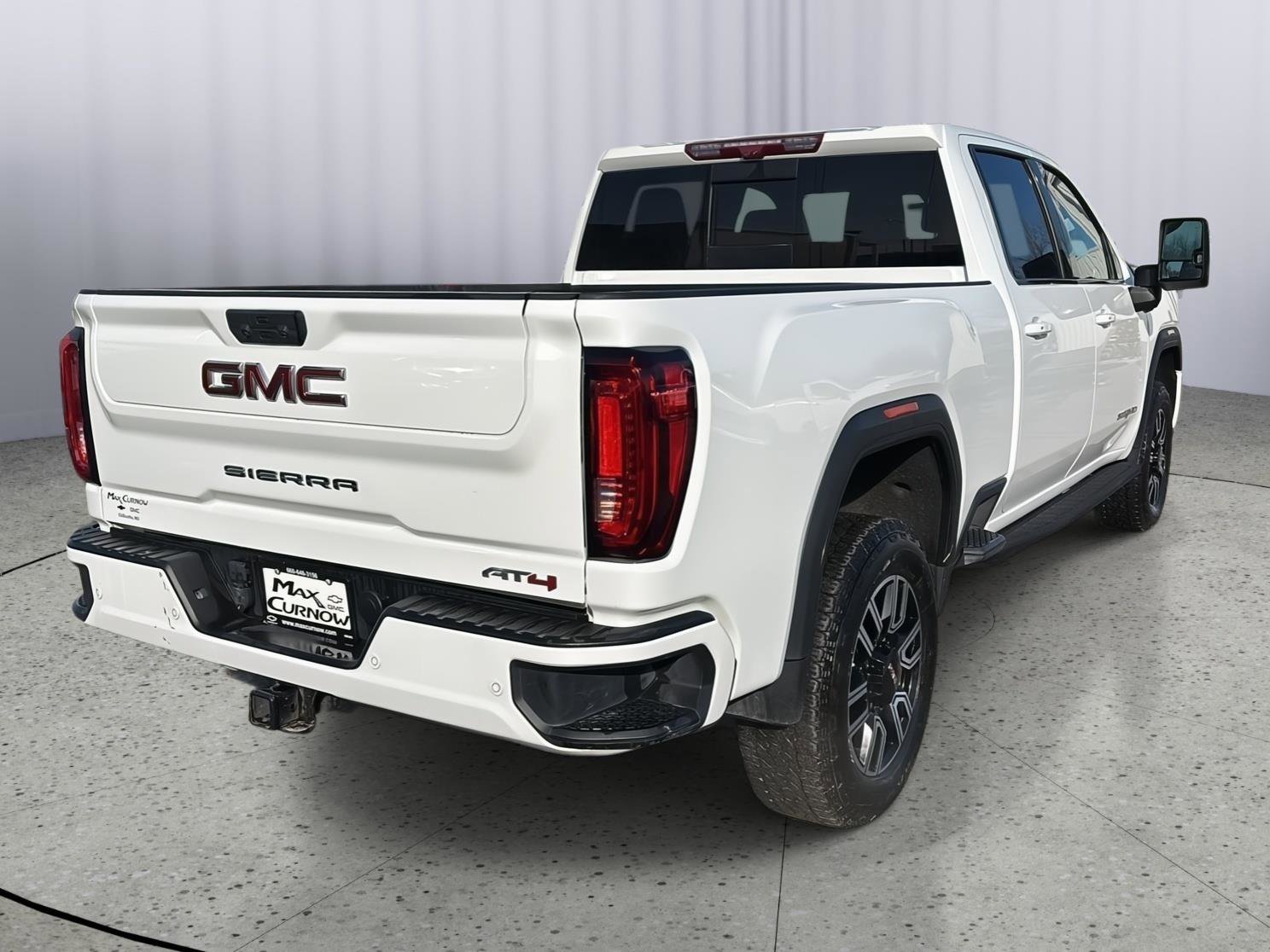 Used 2023 GMC Sierra 2500 AT4 w/ AT4 Premium Plus Package image 5