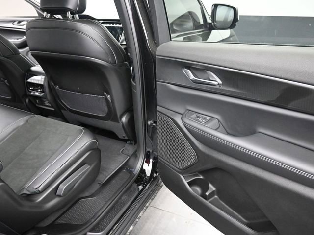 New 2025 Jeep Grand Cherokee L Altitude image 21