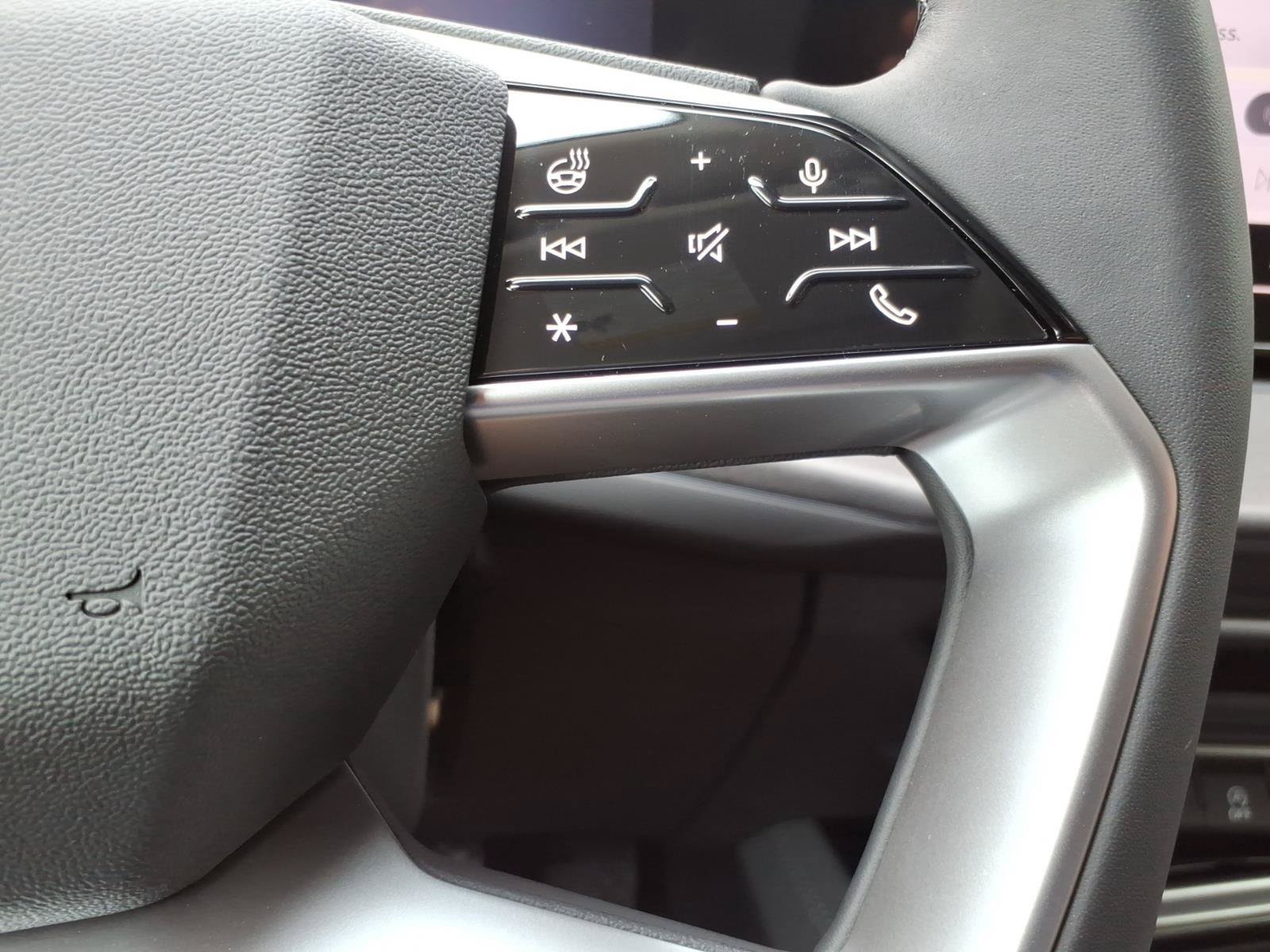 New 2026 Audi Q3 quattro 2.0T AWD/4WD image 16