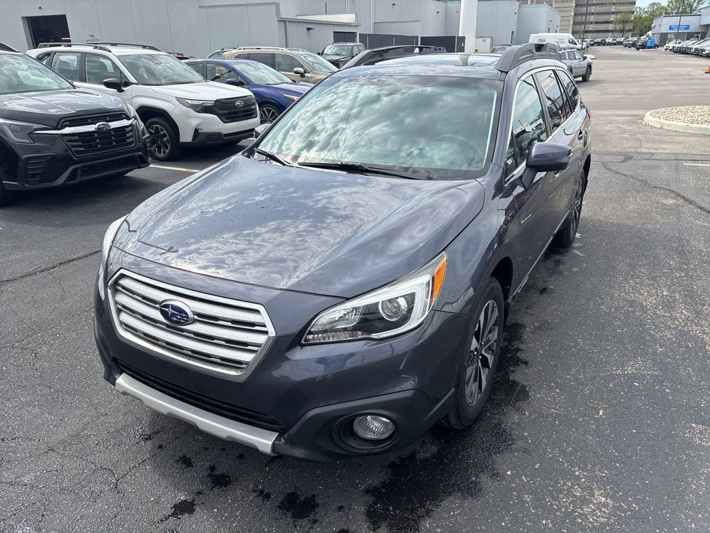 Used 2016 Subaru Outback 3.6R Limited AWD/4WD image 6