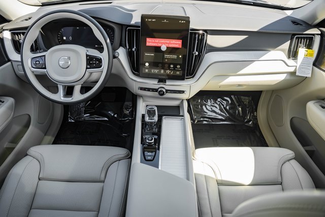 New 2026 Volvo XC60 B5 Ultra w/ Protection Package Premier image 20