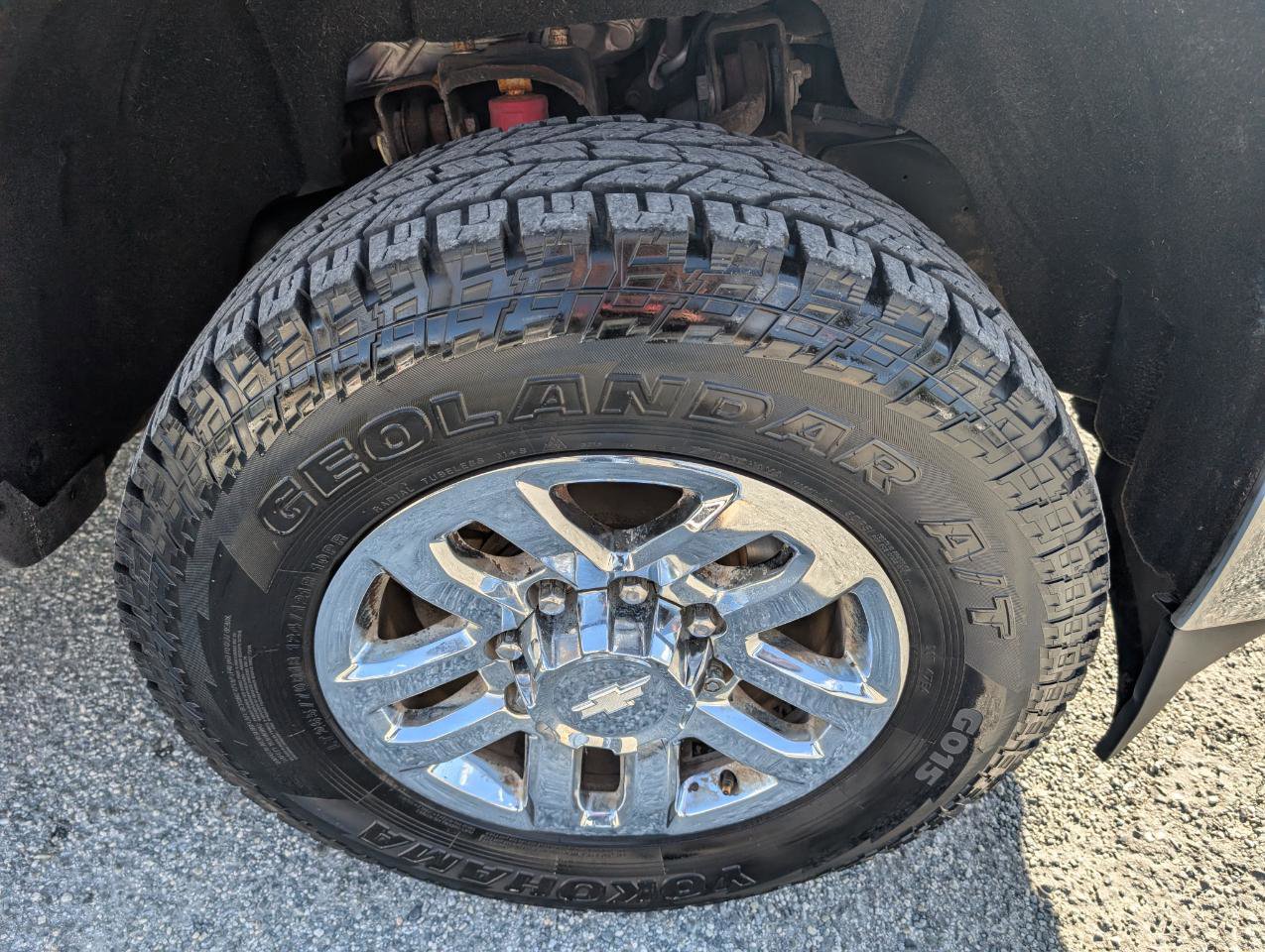 Used 2015 Chevrolet Silverado 2500 LTZ w/ LTZ Plus Package AWD/4WD image 4