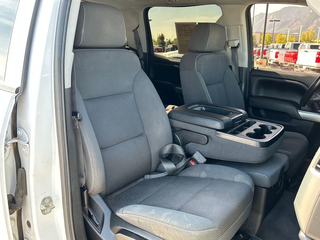 Used 2018 Chevrolet Silverado 1500 LT w/ Texas Edition AWD/4WD image 15