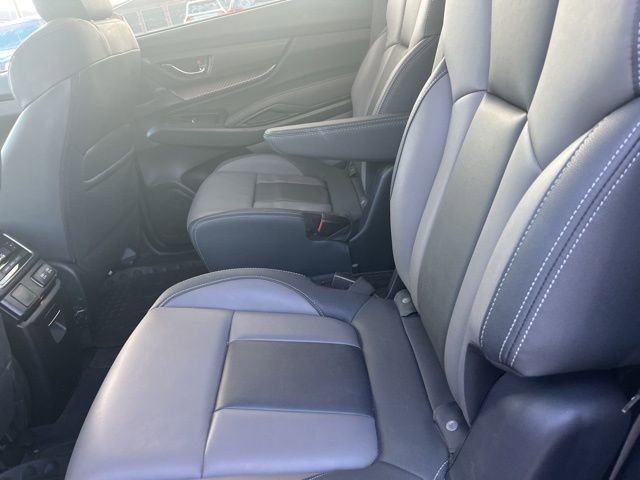 Used 2022 Subaru Ascent Onyx Edition image 9
