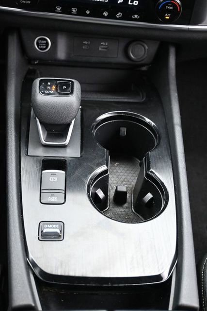 Used 2023 Nissan Rogue SV FWD image 15