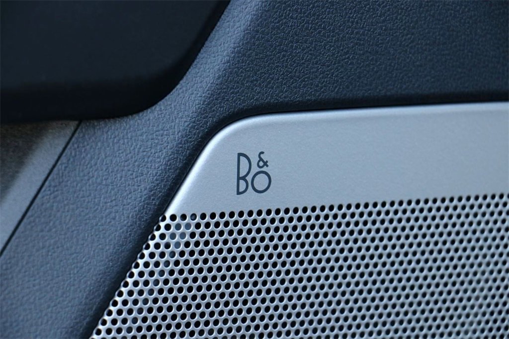 New 2026 Ford F250 Lariat w/ Black Appearance Package image 19