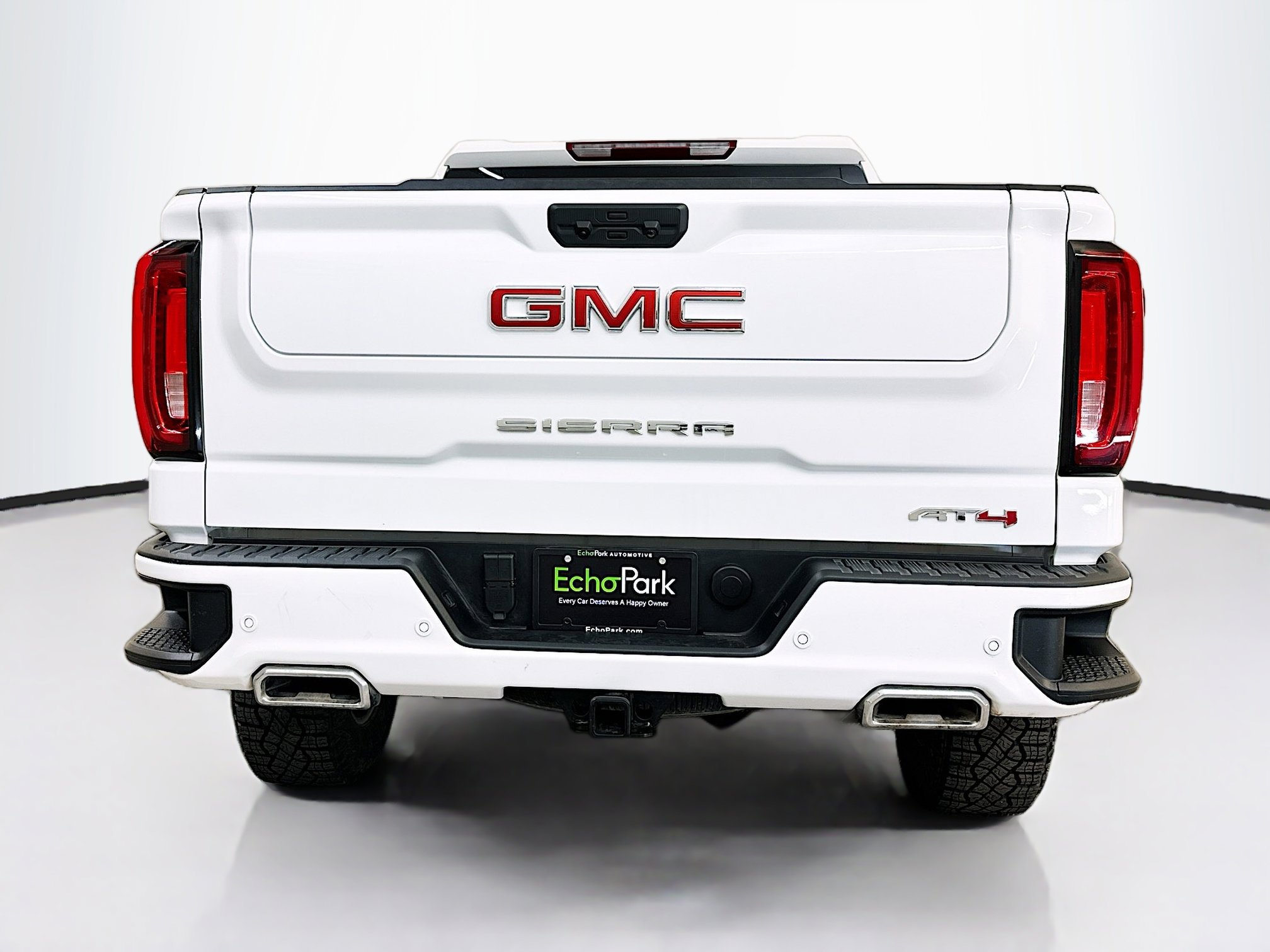 Used 2025 GMC Sierra 1500 AT4 image 7