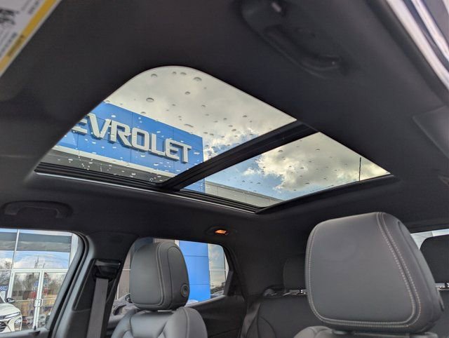 Used 2023 Chevrolet TrailBlazer ACTIV w/ Sun and Liftgate Package image 28