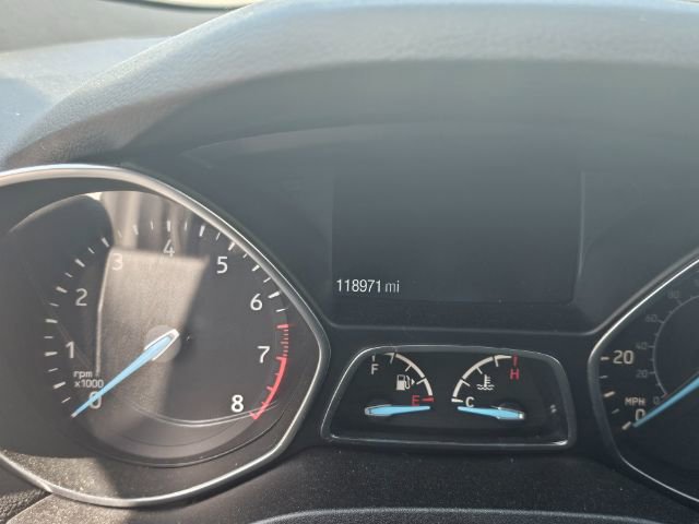 Used 2017 Ford Escape Titanium image 5