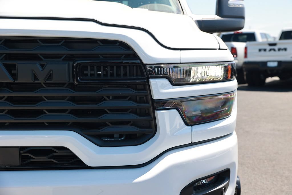 New 2026 RAM 3500 Big Horn AWD/4WD image 5