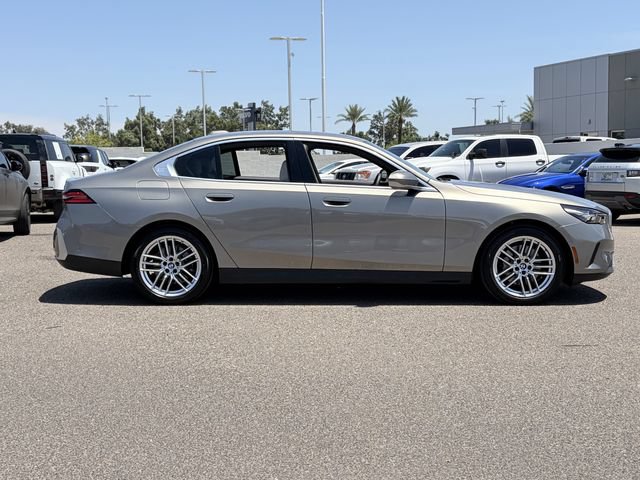 Used 2025 BMW 530i RWD image 6