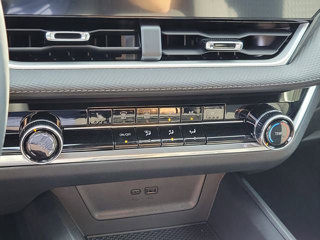 New 2026 Chevrolet Equinox LT image 14