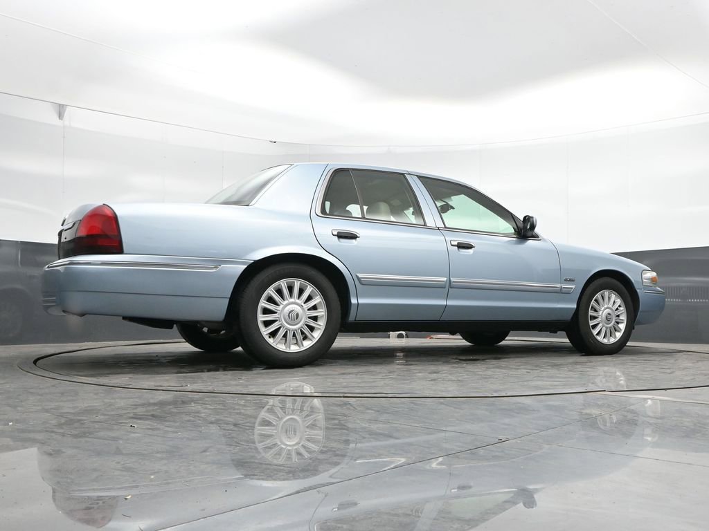 Used 2009 Mercury Grand Marquis LS RWD image 36