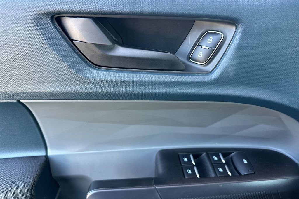 New 2026 Ford Maverick XL FWD image 9
