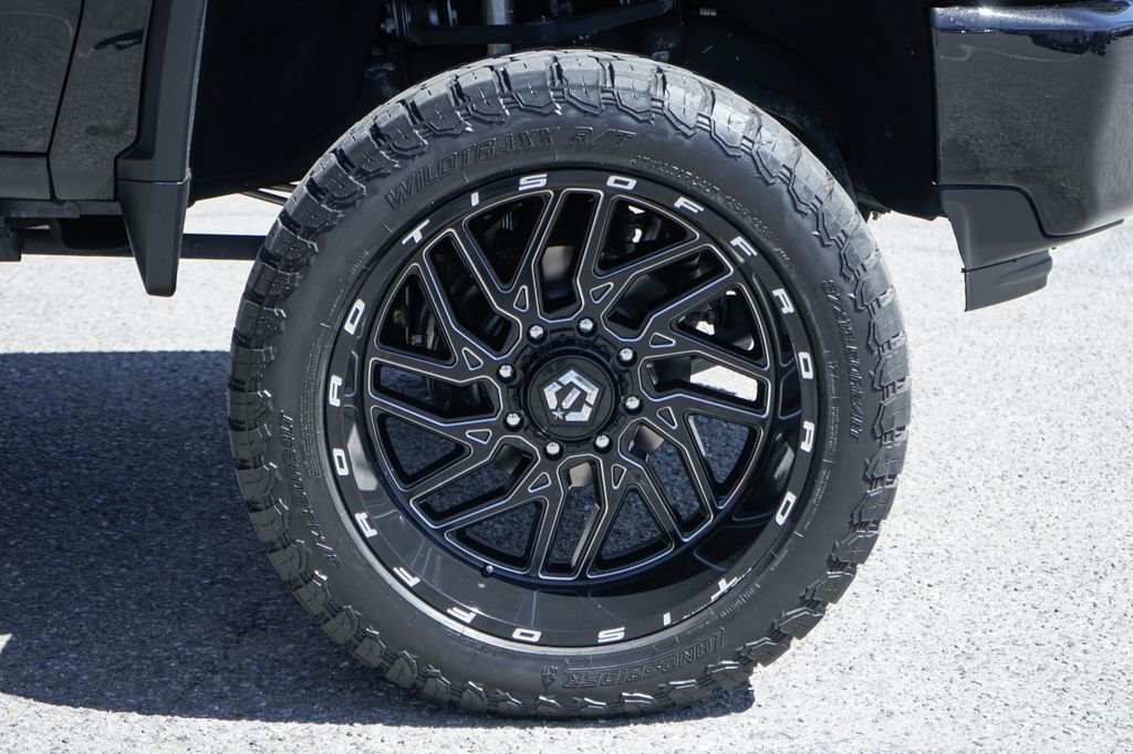 Used 2021 Chevrolet Silverado 2500 LTZ w/ Carhartt Edition image 45