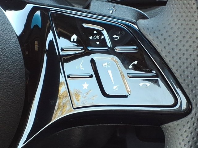 New 2025 Mercedes-Benz eSprinter 170 Cargo image 11
