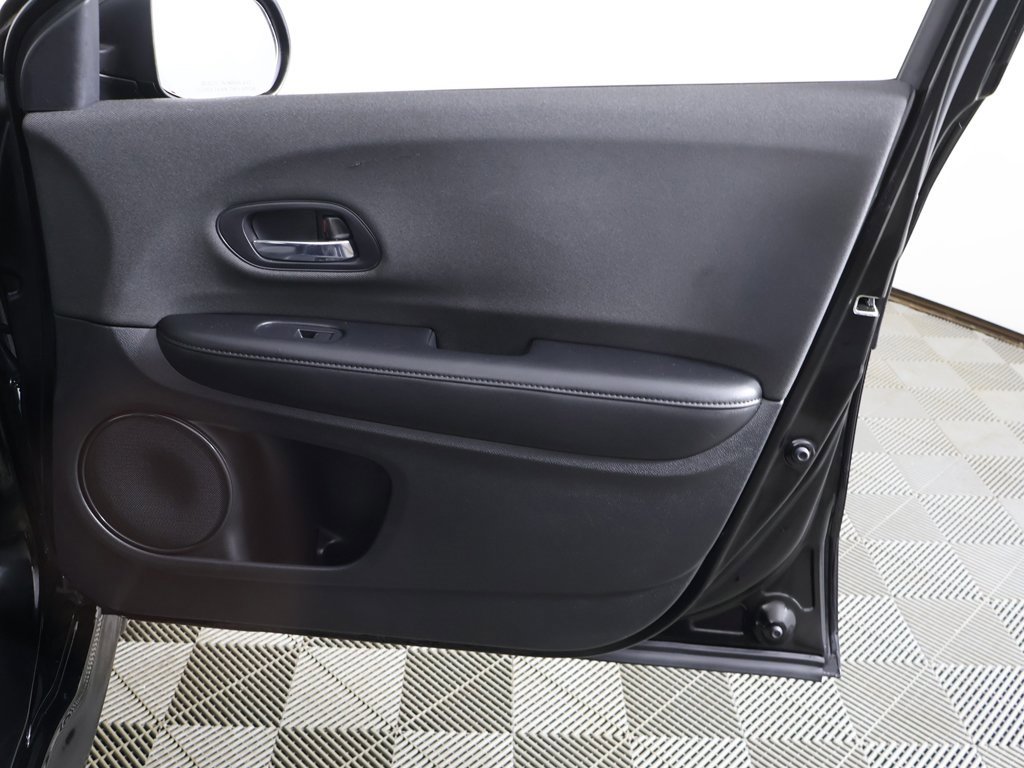 Used 2021 Honda HR-V Sport image 20