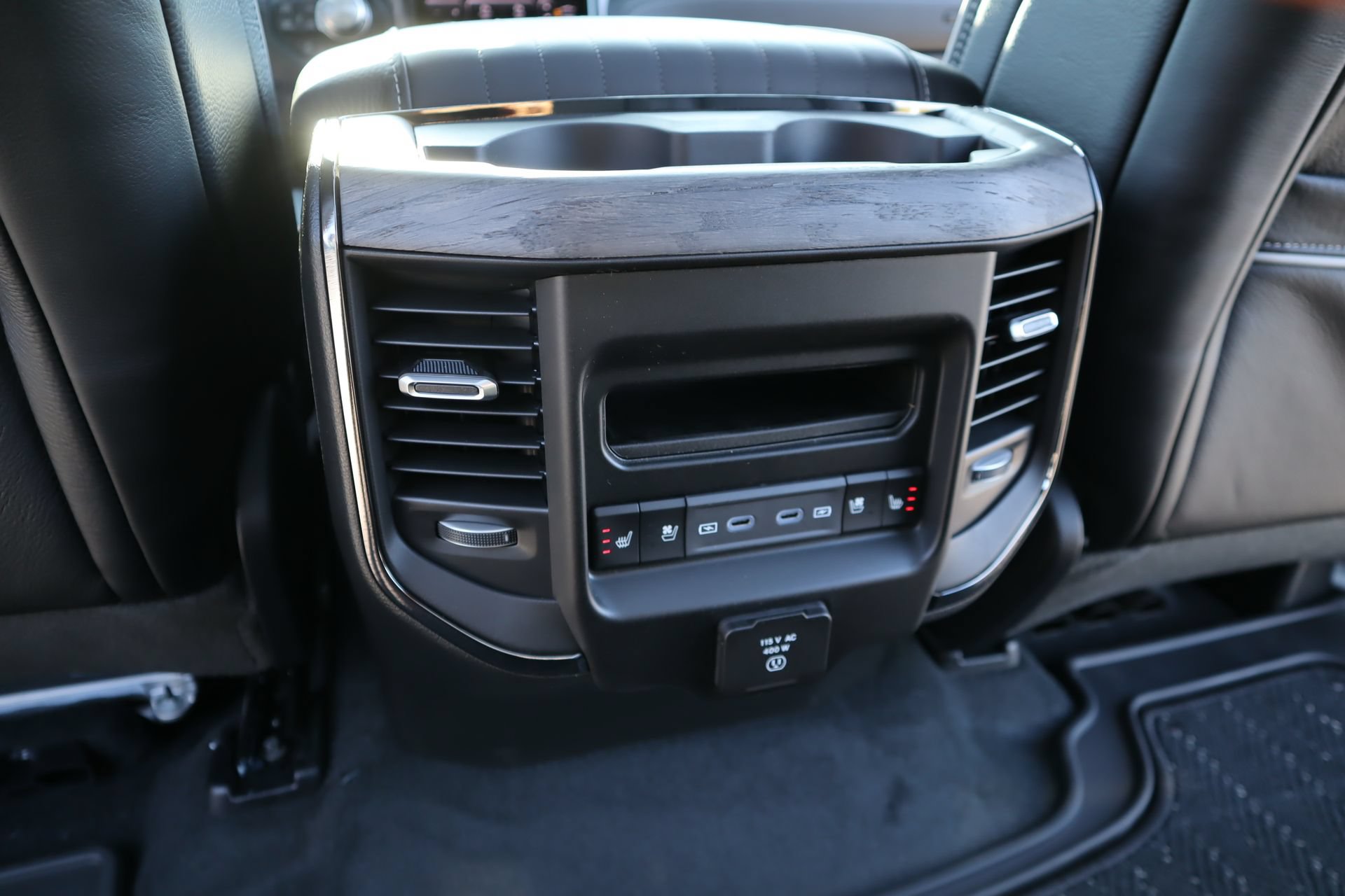New 2027 RAM 1500 Limited AWD/4WD image 16