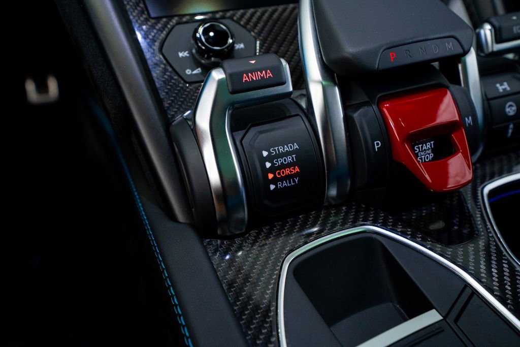 Used 2023 Lamborghini Urus Performante image 56