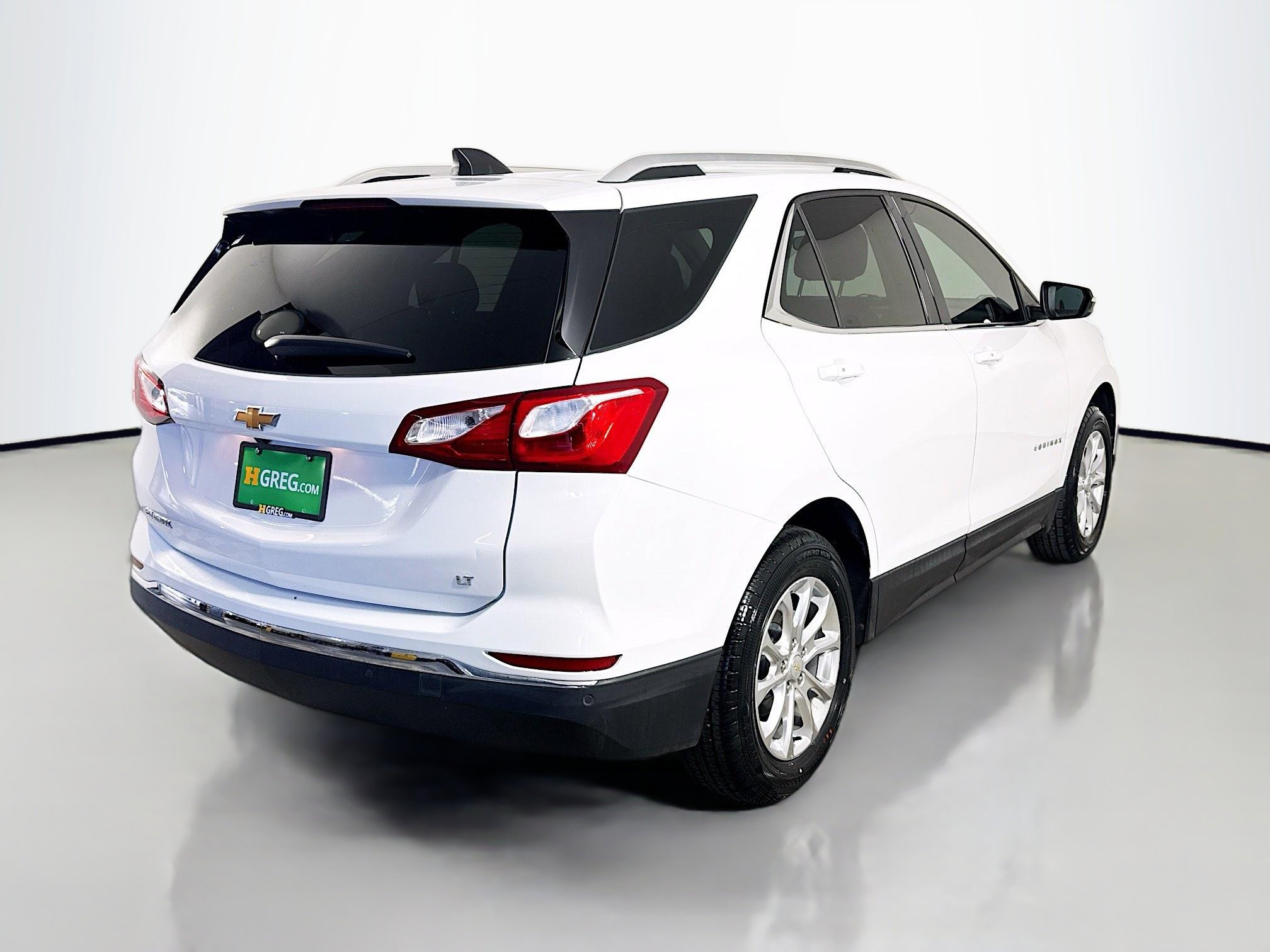 Used 2018 Chevrolet Equinox LT w/ Sun & Infotainment Package FWD image 10