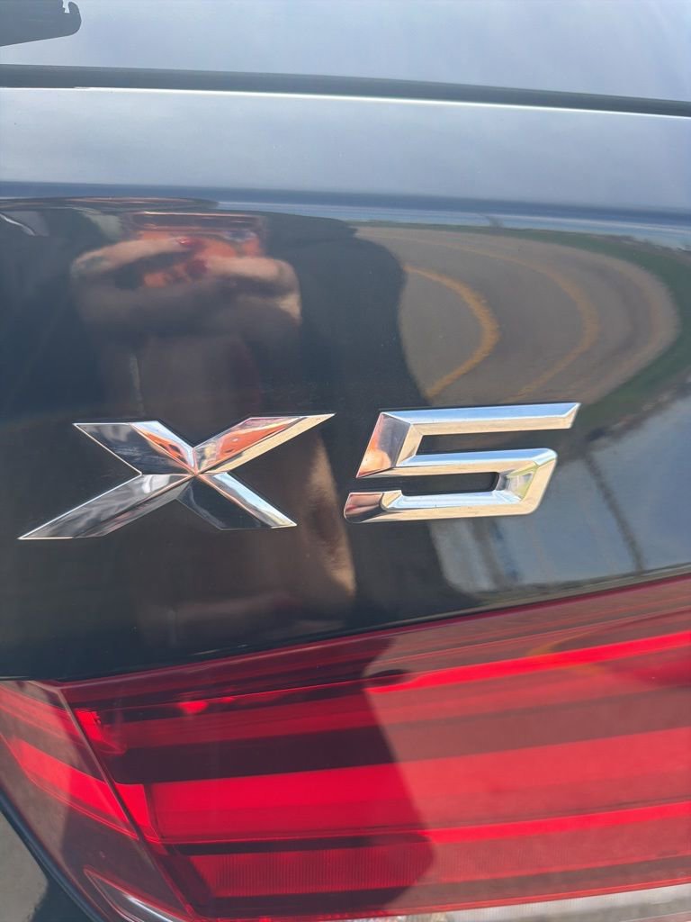 Used 2014 BMW X5 xDrive35d image 22