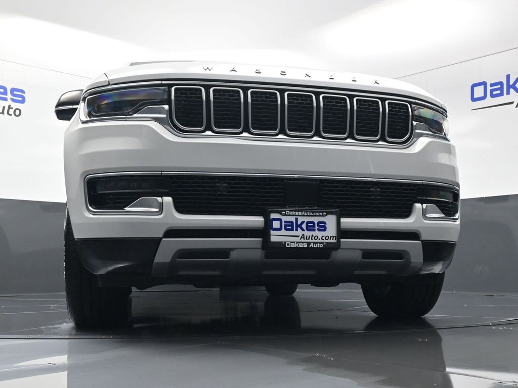 Used 2024 Jeep Wagoneer L Series II w/ Flexible Seating Group image 42