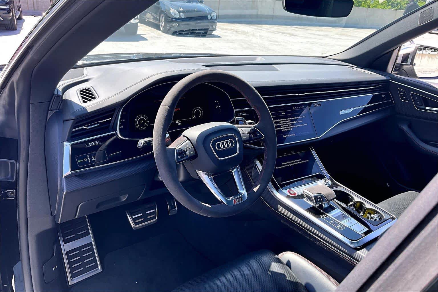 Used 2023 Audi RS Q8 AWD/4WD image 17